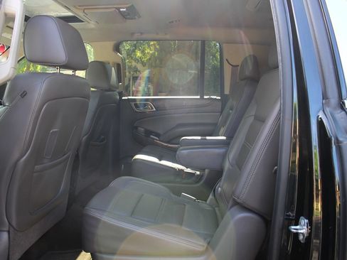 Used 2016 GMC Yukon XL Denali w/ Open Road Package AWD/4WD image 15