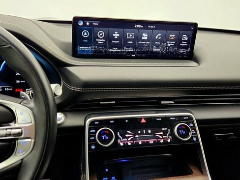 Used 2024 Genesis GV80 3.5T image 18