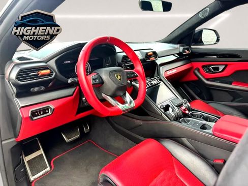 Used 2021 Lamborghini Urus image 16