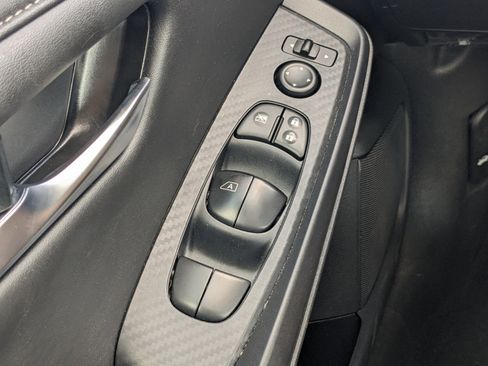 Used 2023 Nissan Sentra SV image 19