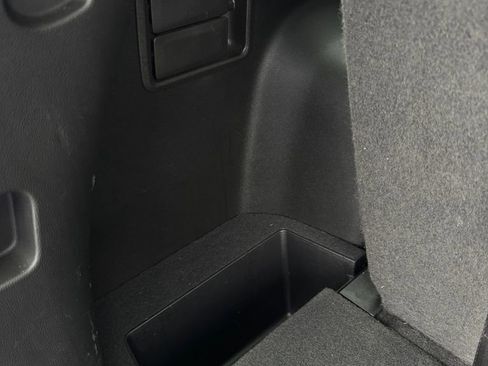 Used 2020 GMC Acadia SLE w/ Driver Convenience Package image 40