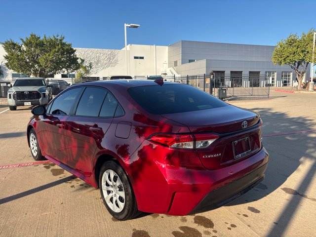 Used 2023 Toyota Corolla LE FWD image 7