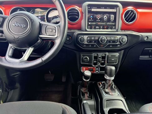 Used 2021 Jeep Gladiator Rubicon AWD/4WD image 26