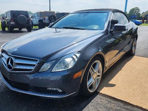 Used 2011 Mercedes-Benz E 350 Cabriolet image 5