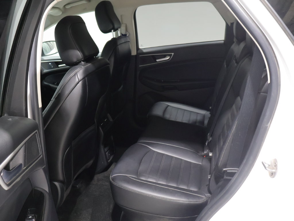 Used 2020 Ford Edge SEL w/ Convenience Package AWD/4WD image 18