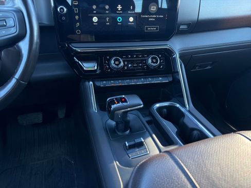 Used 2024 GMC Sierra 1500 Denali image 15