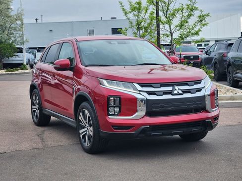 Used 2021 Mitsubishi Outlander Sport SE AWD/4WD image 3