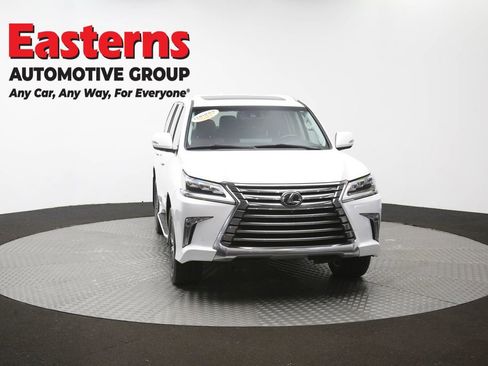 Used 2018 Lexus LX 570 4WD w/ Luxury Package image 62