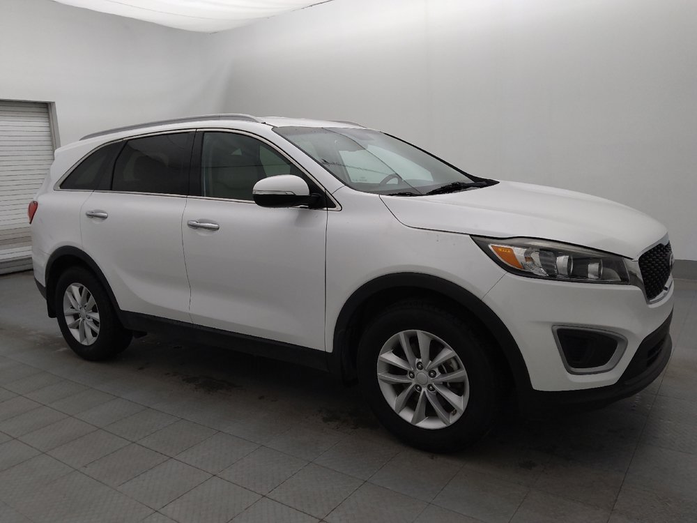 Used 2017 Kia Sorento FWD w/ LX Convenience Package image 11