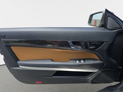 Used 2012 Mercedes-Benz E 350 Cabriolet image 29