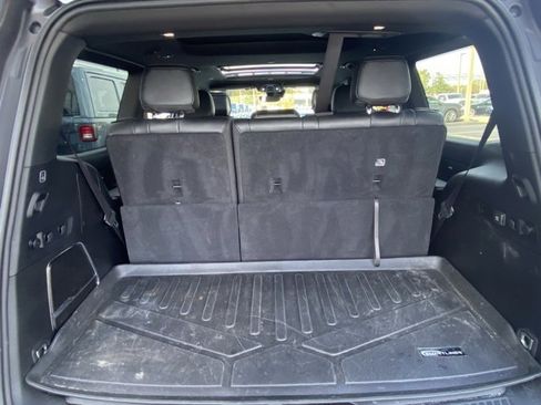 Used 2023 Jeep Wagoneer Series II image 24