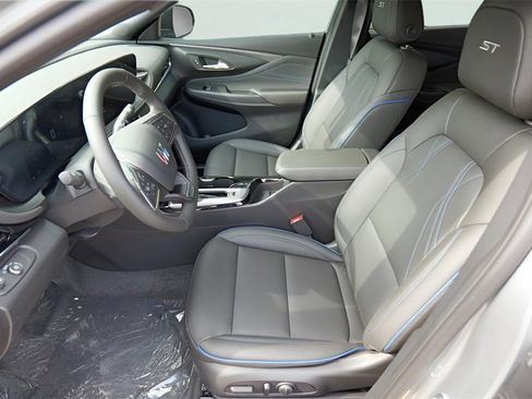 New 2026 Buick Envista Sport Touring w/ Convenience I Package image 9