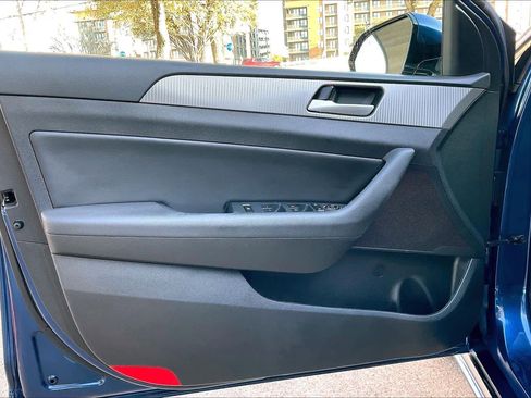 Used 2019 Hyundai Sonata Sport image 18