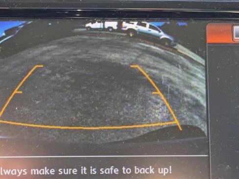 Used 2014 Volkswagen Passat 1.8T Sport image 12