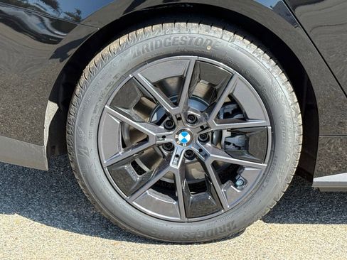 New 2026 BMW i4 eDrive40 RWD image 18