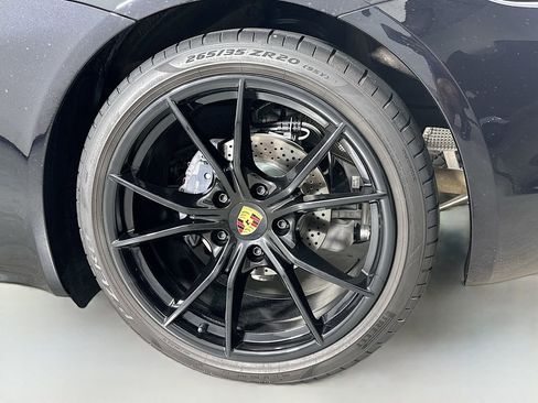 Used 2025 Porsche 718 Boxster image 29