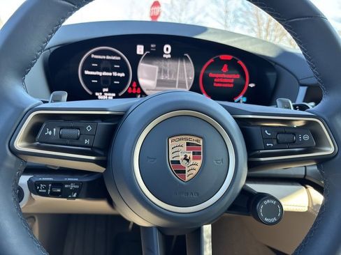 Used 2025 Porsche Panamera 4 image 28