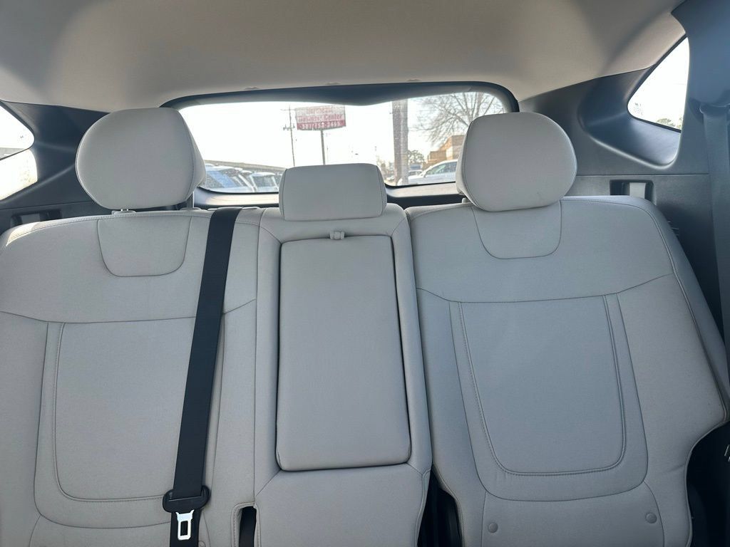 New 2025 Hyundai Tucson SE FWD image 25