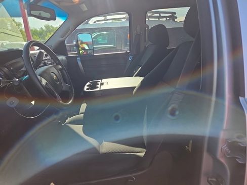 Used 2014 Chevrolet Silverado 3500 LT w/ Interior Plus Package AWD/4WD image 13