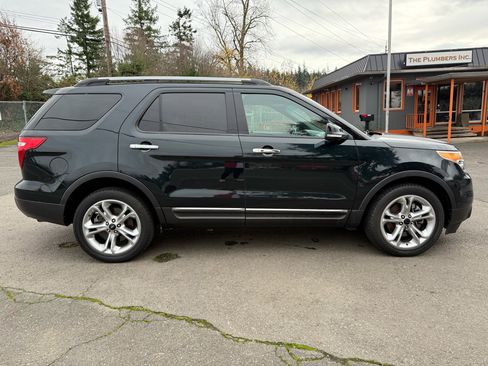 Used 2014 Ford Explorer Limited image 13