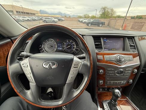 Used 2016 INFINITI QX80 2WD w/ Deluxe Technology Package image 21