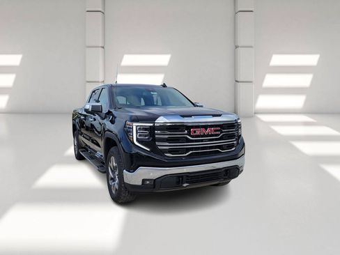 New 2026 GMC Sierra 1500 SLT AWD/4WD image 3