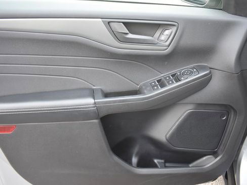 Used 2023 Ford Escape Active image 12