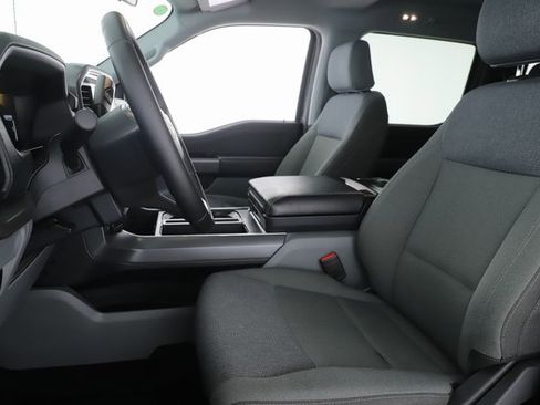 Used 2025 Ford F150 XLT w/ Equipment Group 301A Standard image 16