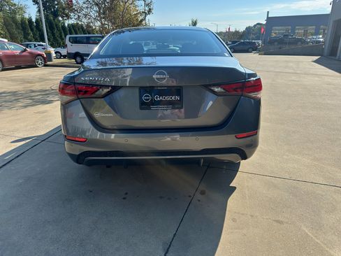 New 2025 Nissan Sentra S image 5