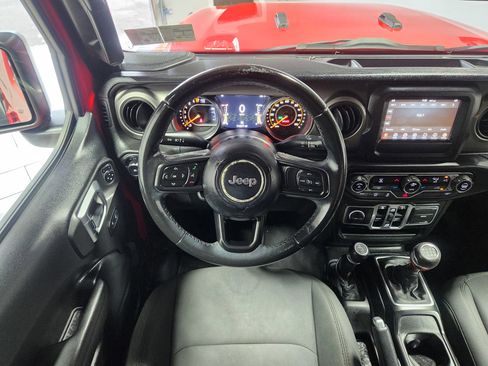 Used 2018 Jeep Wrangler Unlimited Sport S image 14