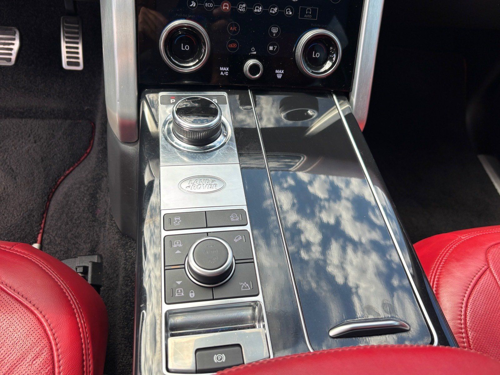 Used 2019 Land Rover Range Rover Long Wheelbase Autobiography AWD/4WD image 15