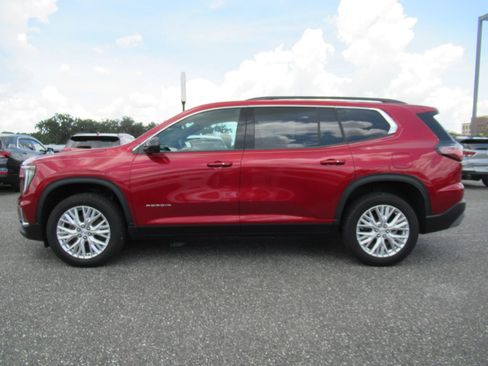 Used 2024 GMC Acadia Elevation w/ Luxury Package FWD image 4