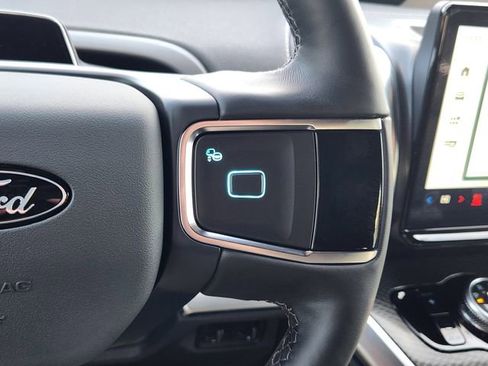 New 2026 Ford Expedition Platinum w/ Stealth Appearance Package image 28