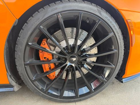 Used 2020 McLaren GT RWD image 37