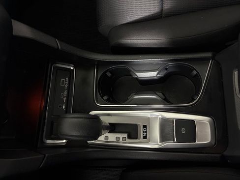 Certified 2024 Subaru Ascent 8-Passenger image 31