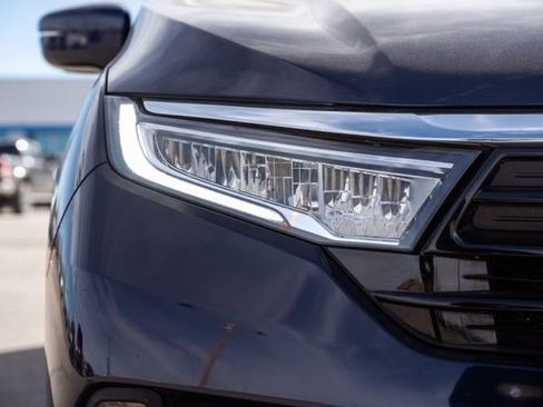 Used 2024 Honda Odyssey EX-L image 12