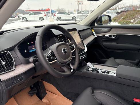 New 2026 Volvo XC90 T8 Ultra w/ Protection Package Premier AWD/4WD image 20