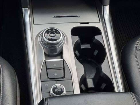 Used 2021 Ford Explorer Limited w/ Equipment Group 301A AWD/4WD image 27
