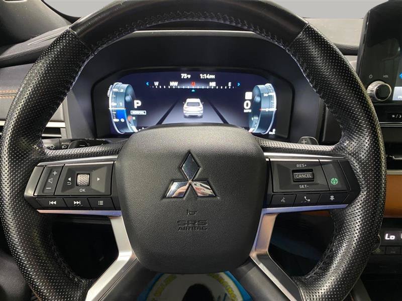 Used 2022 Mitsubishi Outlander SEL AWD/4WD image 12