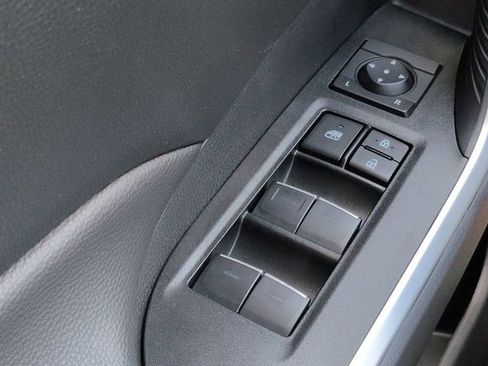 Certified 2025 Toyota RAV4 XLE w/ Convenience Package FWD image 23