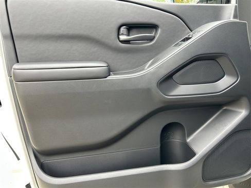 New 2026 Nissan Frontier S image 15