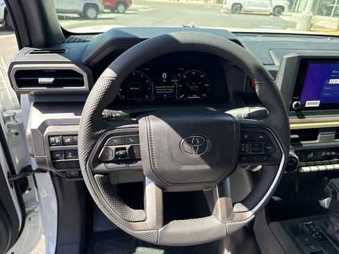 New 2026 Toyota Tacoma TRD Off-Road AWD/4WD image 9