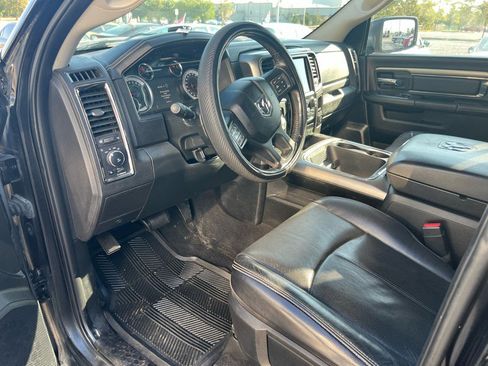Used 2018 RAM 1500 Sport w/ Sport Premium Group image 17