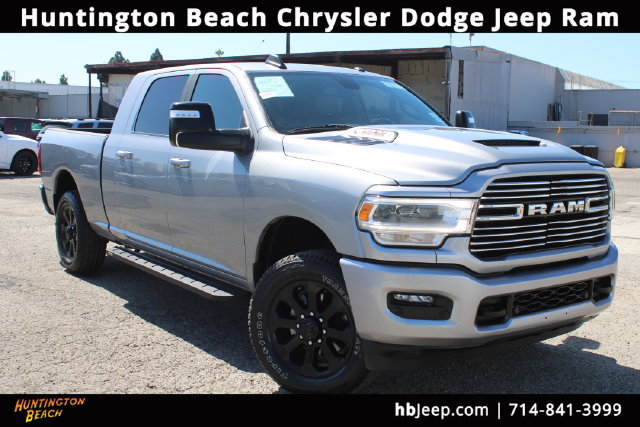Used 2023 RAM 2500 Laramie AWD/4WD image 1