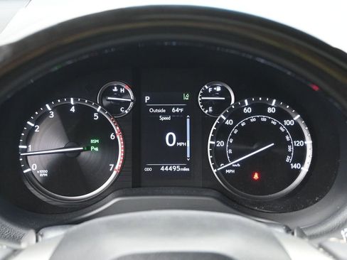 Used 2022 Lexus GX 460 Premium w/ Premium Package AWD/4WD image 12