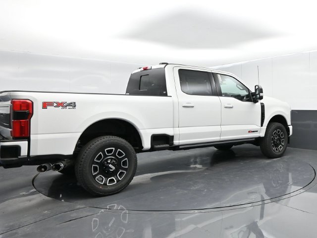 Certified 2025 Ford F250 Platinum AWD/4WD image 7
