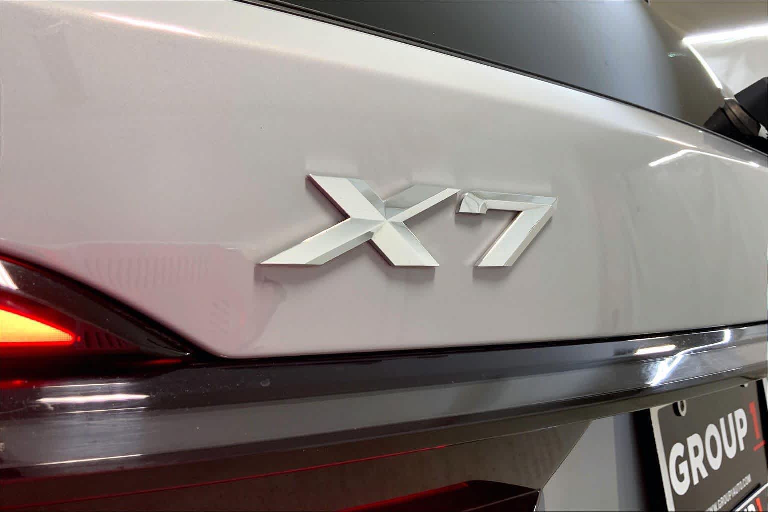 Used 2025 BMW X7 xDrive40i w/ Executive Package AWD/4WD image 29