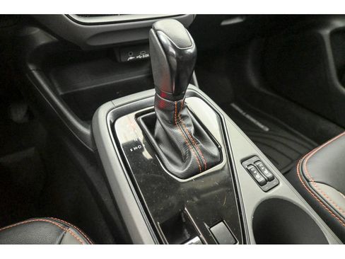 Used 2024 Subaru Crosstrek 2.5i Limited w/ Crosstrek Mirror Package AWD/4WD image 15