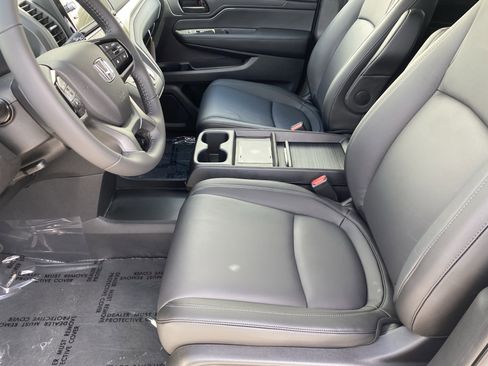 New 2026 Honda Odyssey EX-L image 13