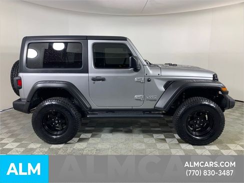 Used 2019 Jeep Wrangler Sport image 10